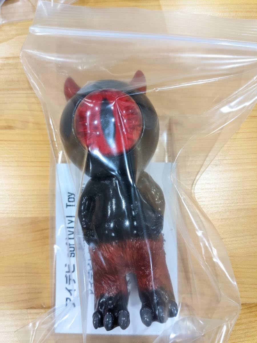 GOREGRO　アイデビ　ソフビ Amazon.co.jp: カゲマルデザイン アイデビ ゴアグロ ソフビ 3体